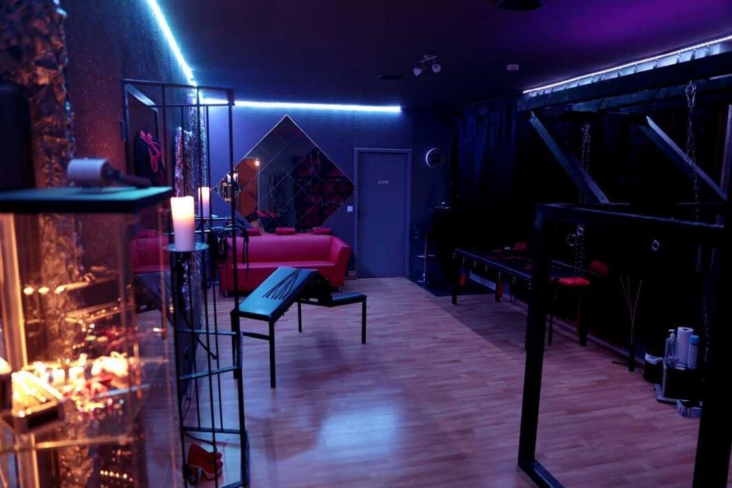 Bilder Abenteuerland Subkultur BDSM Studio / SM Studio