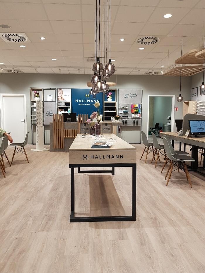 Bilder Hallmann Optik und Akustik