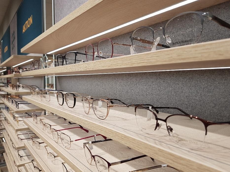 Bilder Hallmann Optik und Akustik