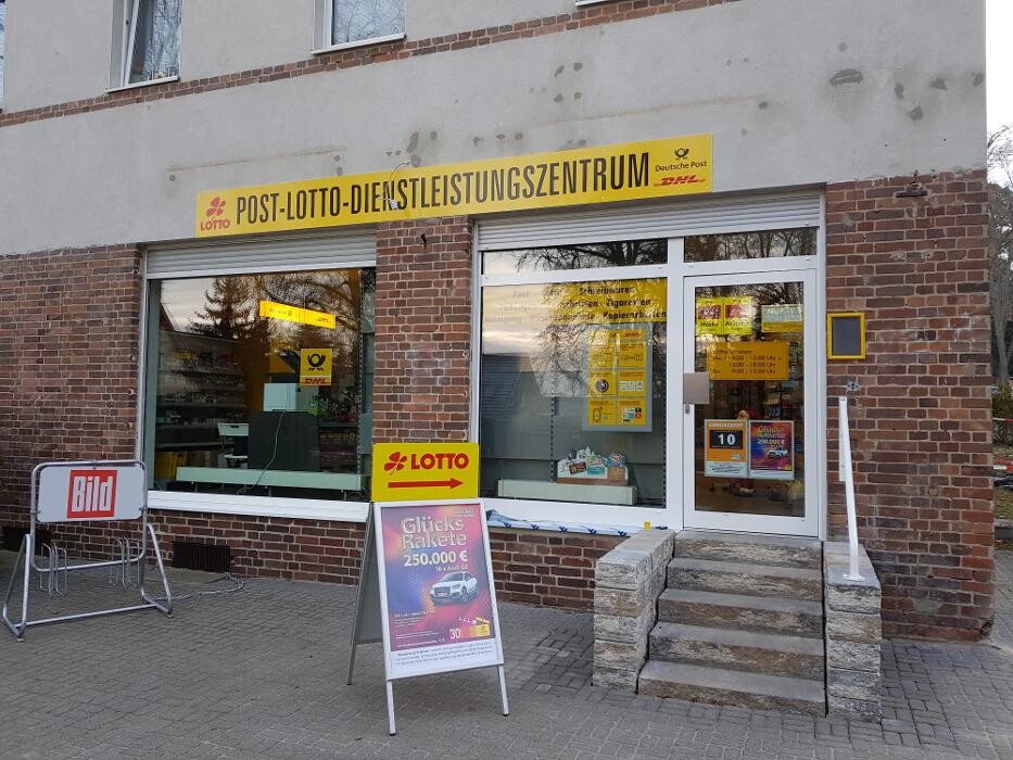 Bilder Post-Lotto-Dienstleistungszentrum