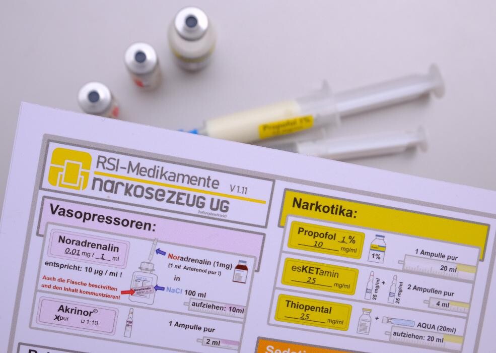 Bilder narkosezeug
