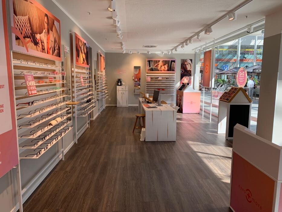 Bilder eyes + more - Optiker Frankfurt am Main, NordWestZentrum