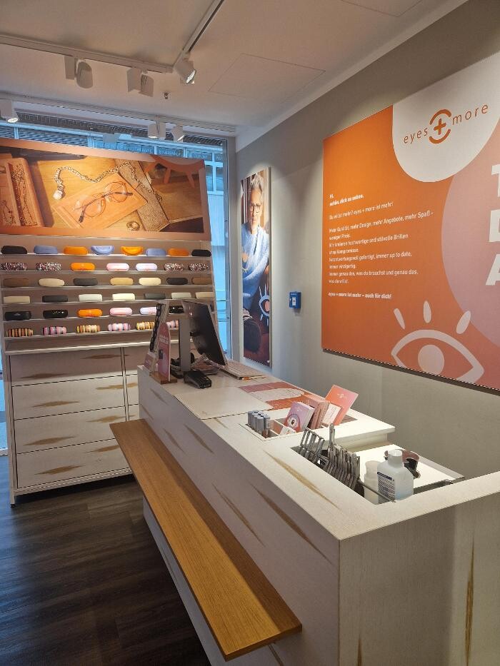 Bilder eyes + more - Optiker Frankfurt am Main, NordWestZentrum