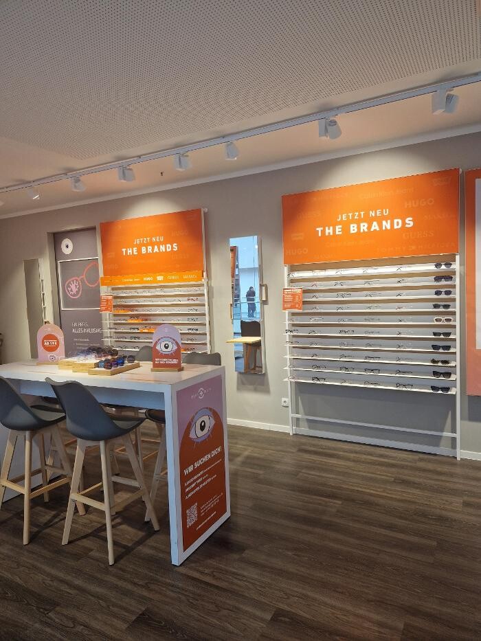 Bilder eyes + more - Optiker Frankfurt am Main, NordWestZentrum