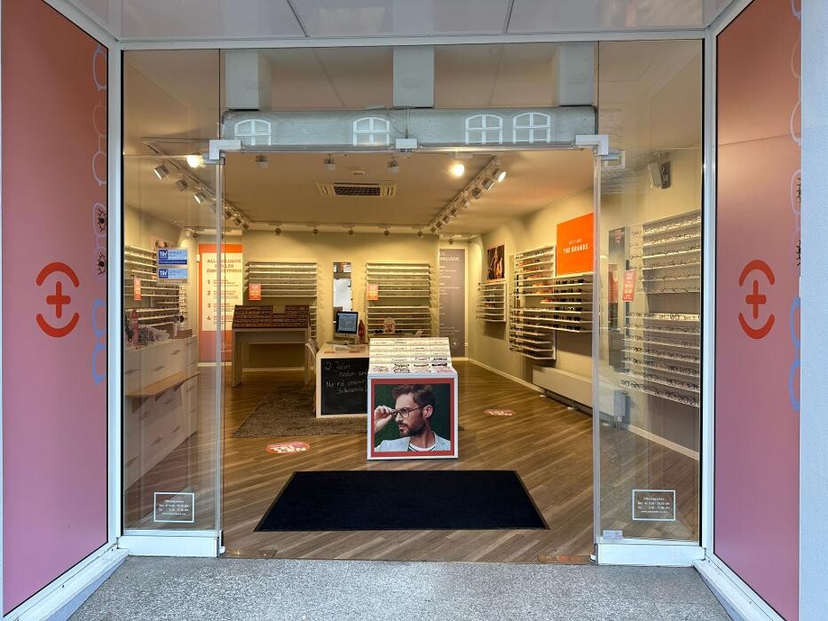 Bilder eyes + more - Optiker Detmold