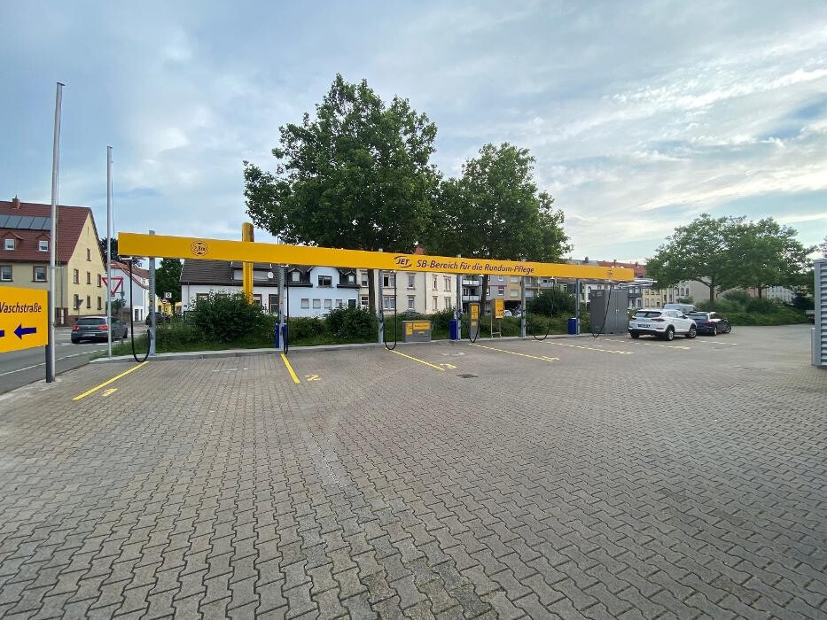 Bilder JET Waschstraße