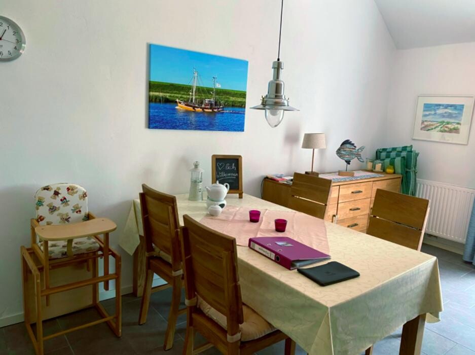 Bilder Uplewarder Grashaus