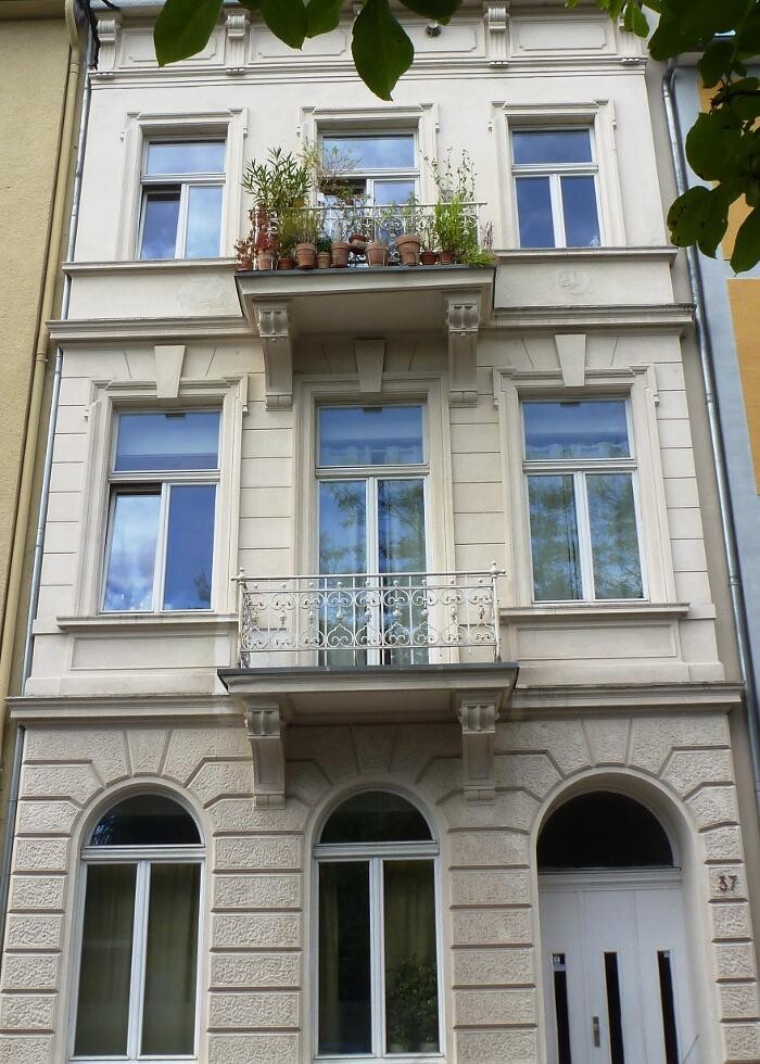 Bilder Anwaltsbüro Kia Noghrekar