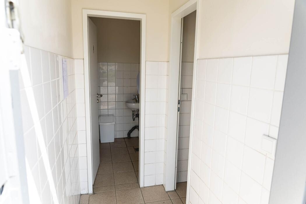 Bilder Shell Recharge Charging Station