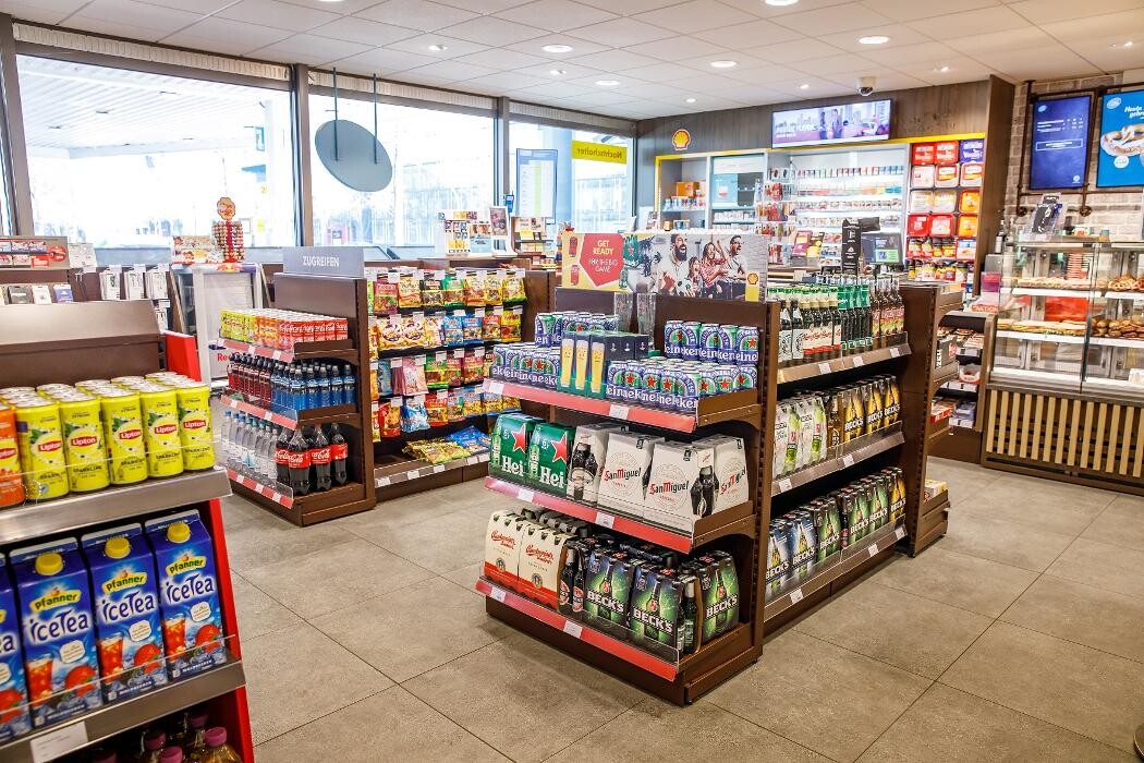 Bilder Shell Recharge Charging Station