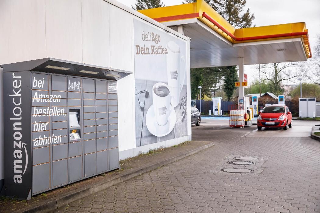 Bilder Shell Recharge Charging Station