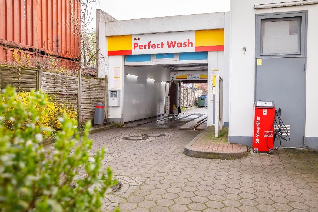 Bilder Shell Recharge Charging Station