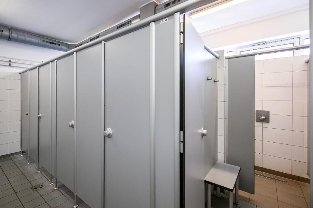 Bilder Shell Recharge Charging Station