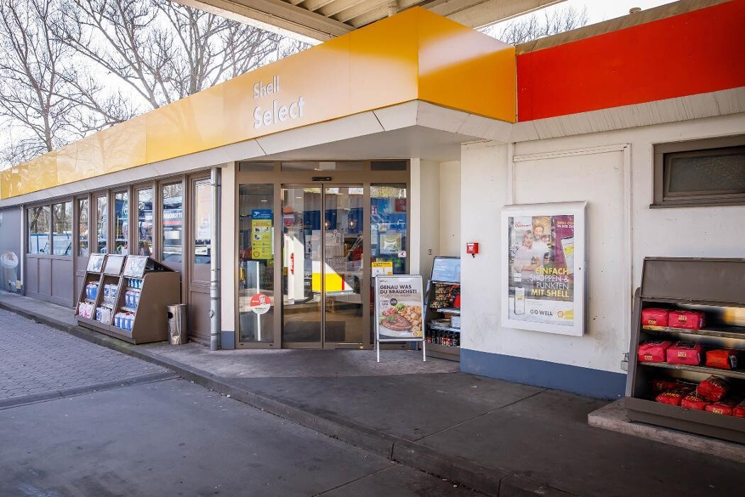 Bilder Shell Recharge Charging Station