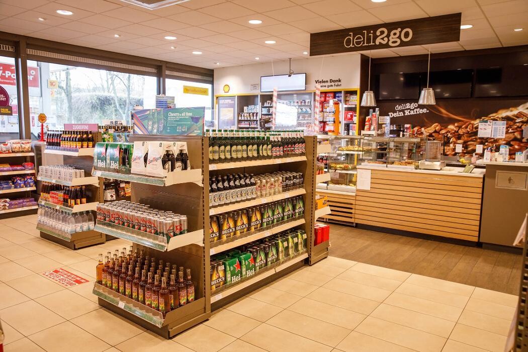 Bilder Shell Recharge Charging Station