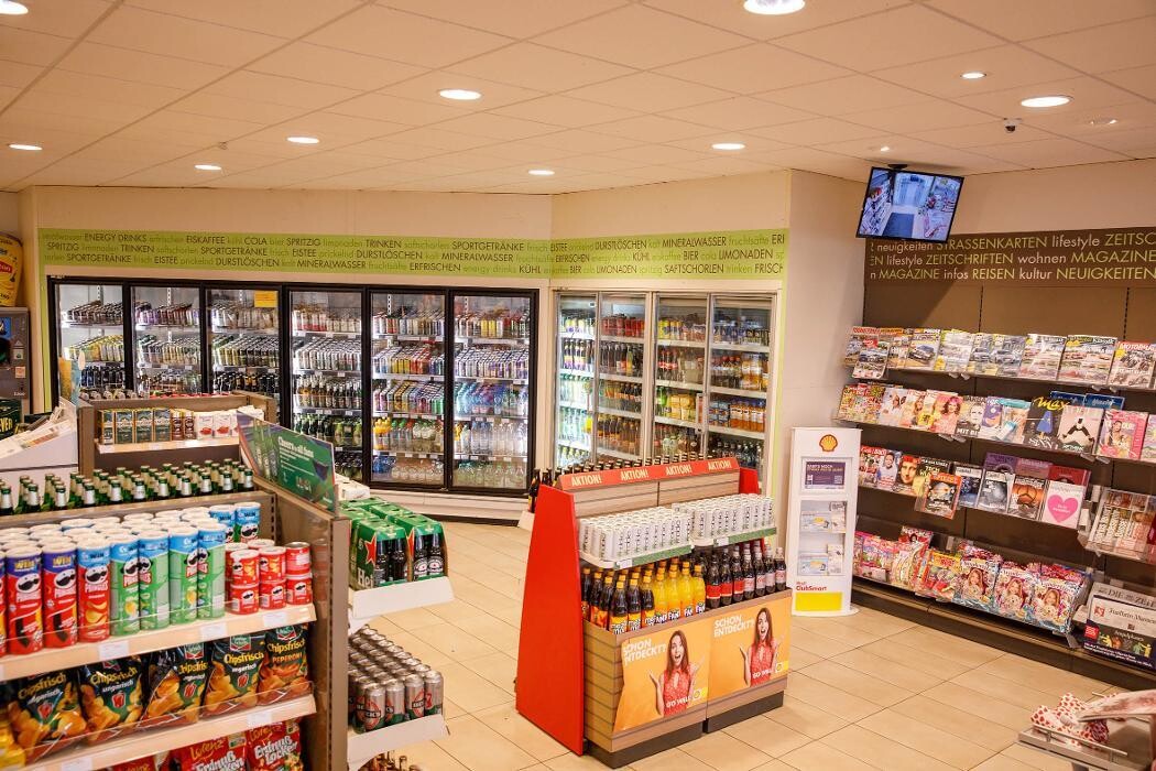 Bilder Shell Recharge Charging Station