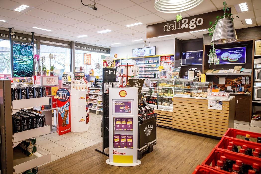 Bilder Shell Recharge Charging Station