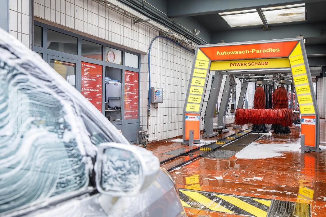 Bilder Shell Recharge Charging Station