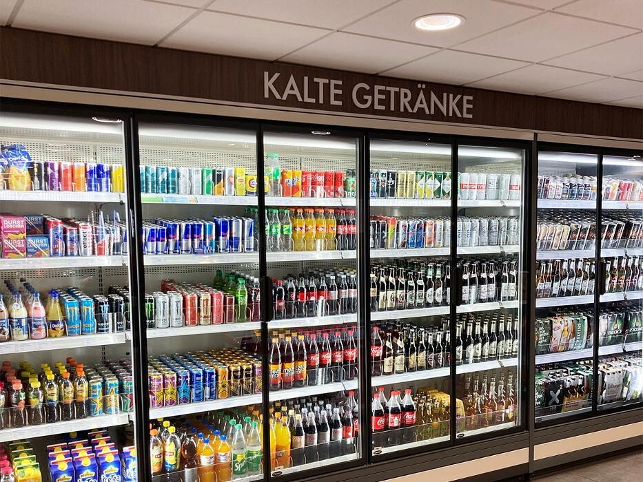 Bilder Shell Recharge Charging Station