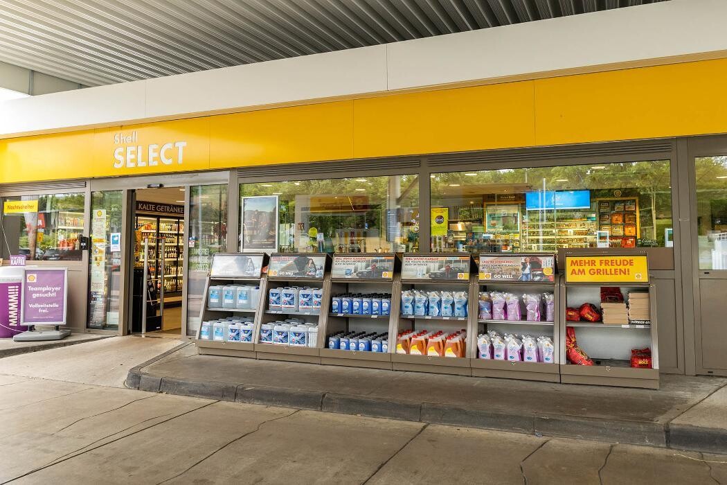 Bilder Shell Recharge Charging Station