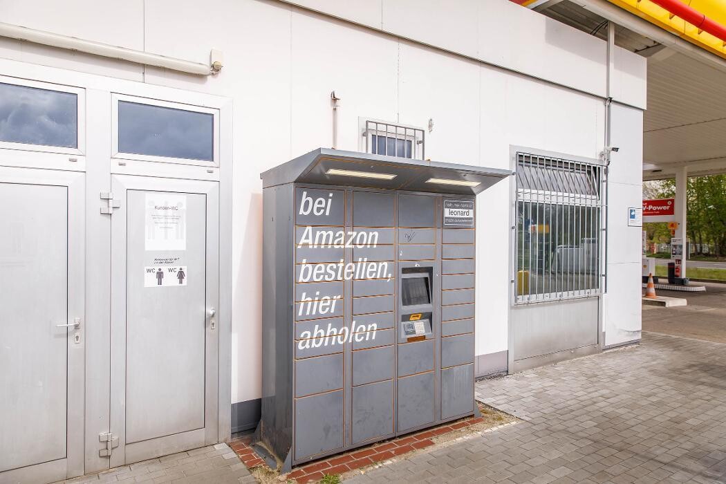 Bilder Shell Recharge Charging Station