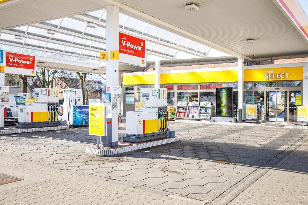 Bilder Shell Recharge Charging Station