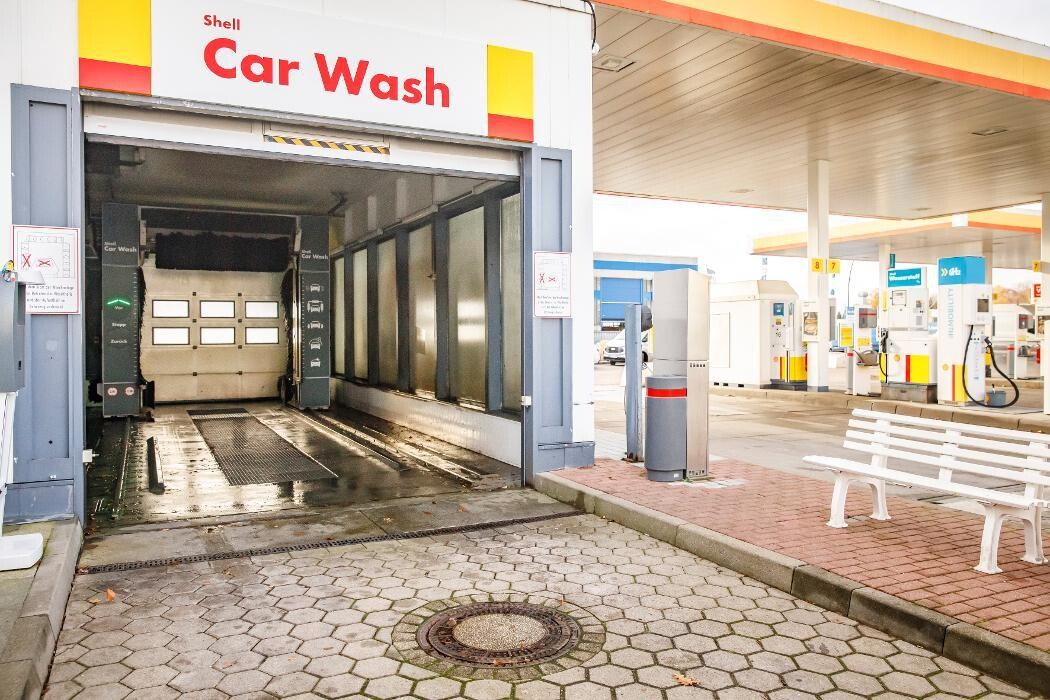 Bilder Shell Recharge Charging Station