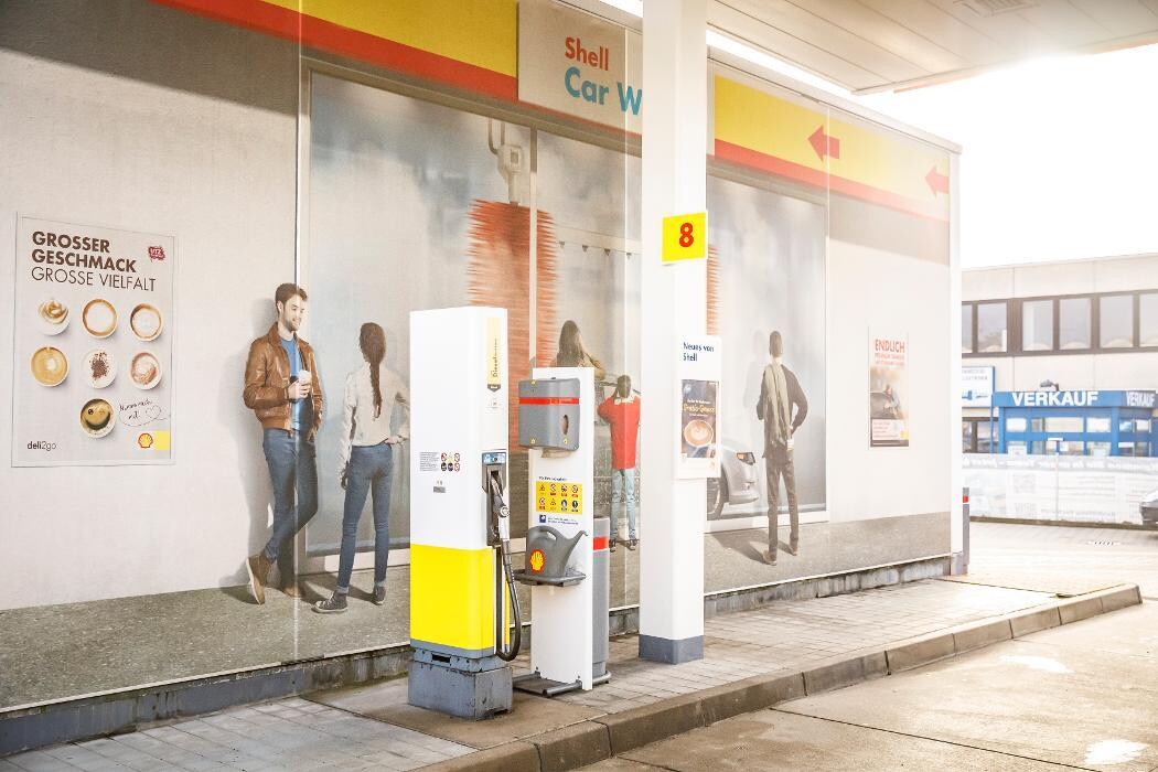 Bilder Shell Recharge Charging Station