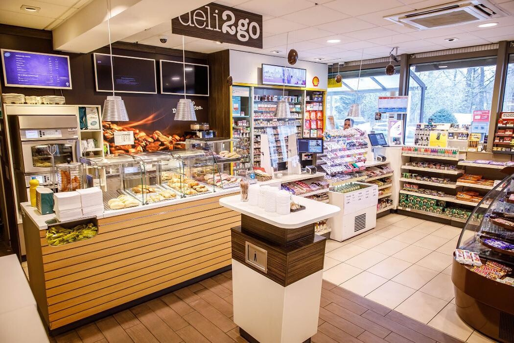 Bilder Shell Recharge Charging Station