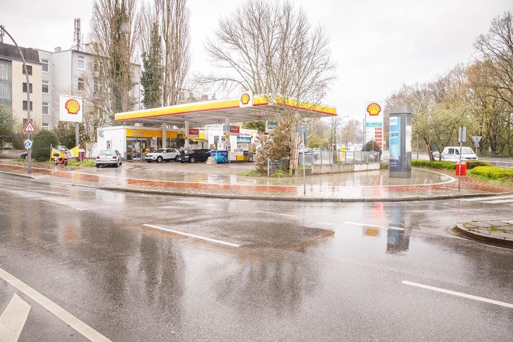 Bilder Shell Recharge Charging Station