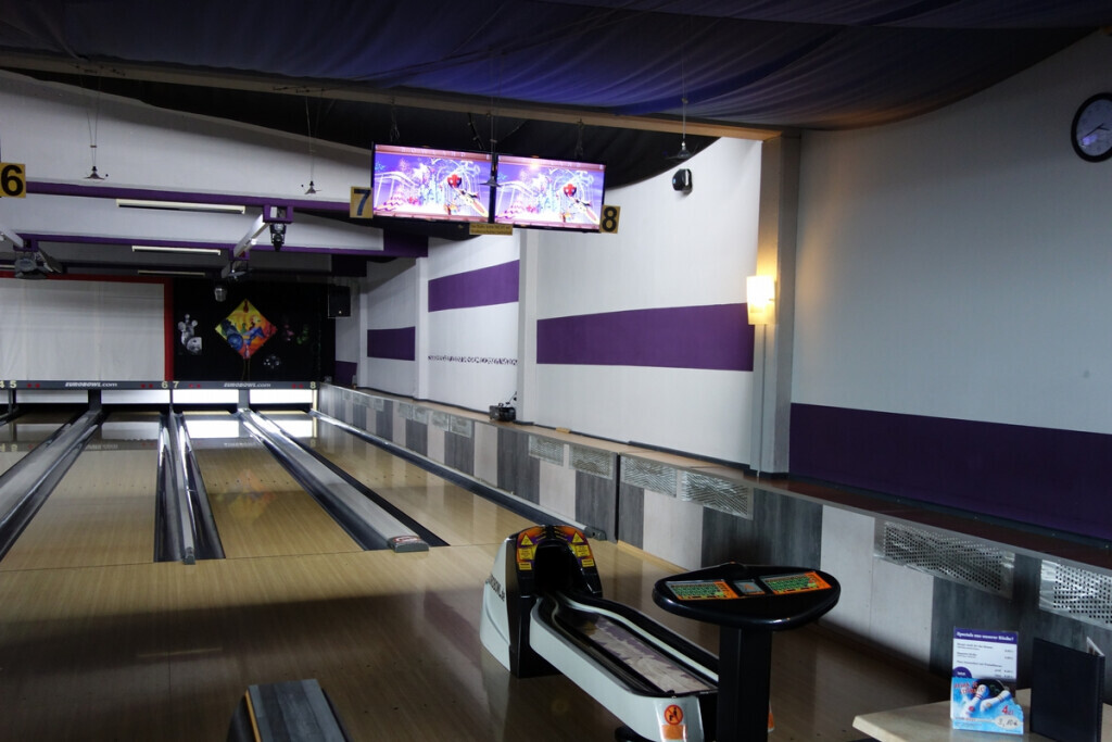 Bilder Bowlingcenter Strike