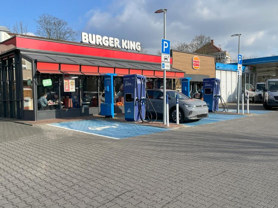 Bilder Aral pulse Ladestation