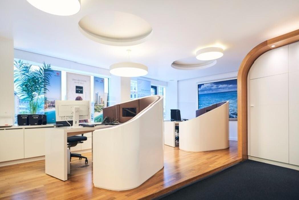 Bilder Lufthansa City Center TravelArt