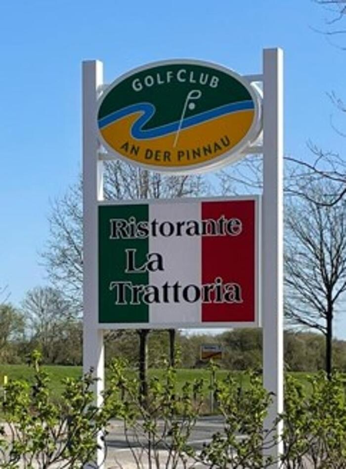 Ristorante La Trattoria! Logo