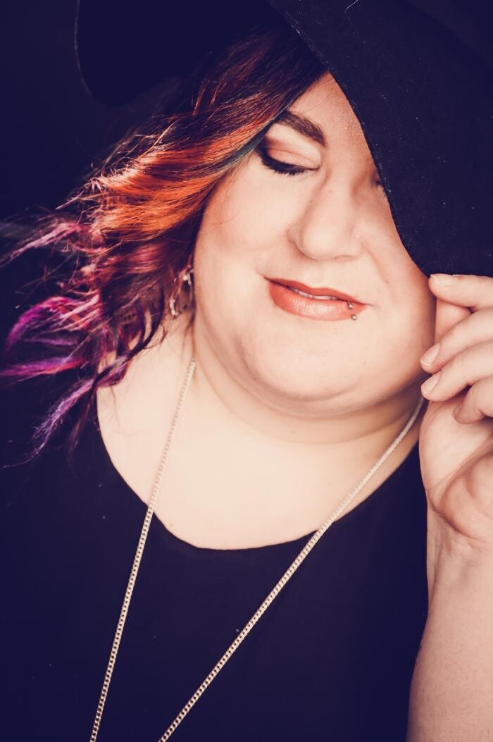 Bilder BeeYOUty Coach Andrea Pälicke (Nageldesign, Make-Up Artist, Make-Up Coach & Hautpflegeexpertin)