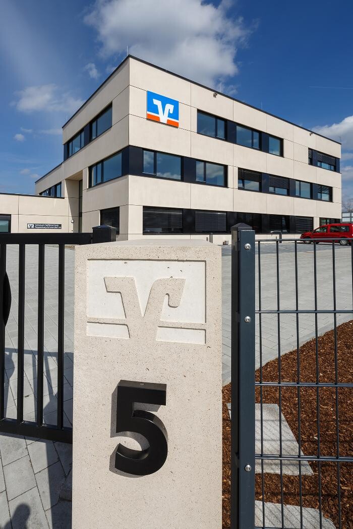Bilder Volksbank Raiffeisenbank Regensburg-Schwandorf eG - BBZ Schwandorf