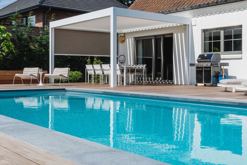 Bilder OS Pool und Dach