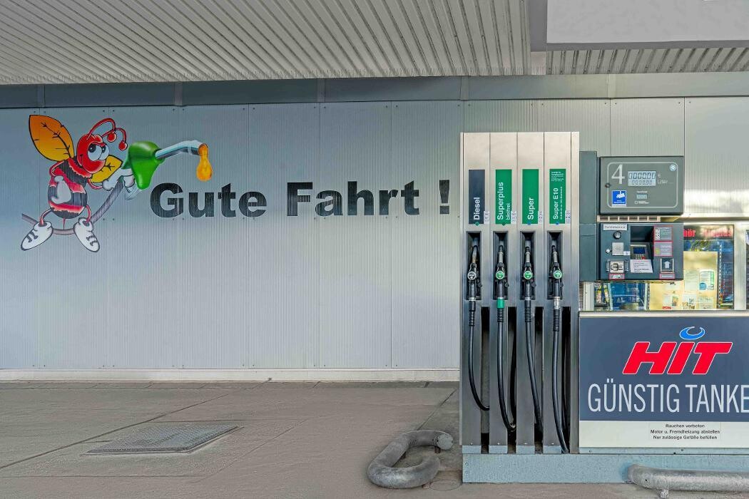 Bilder EFA/bft Tankstelle am HIT Markt