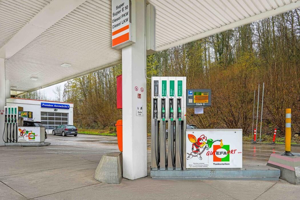 Bilder EFA/bft Tankstelle