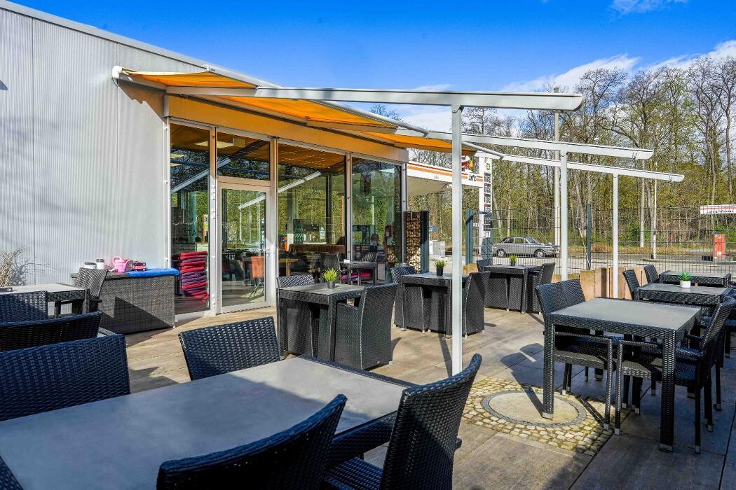 Bilder EFA/bft Tankstelle