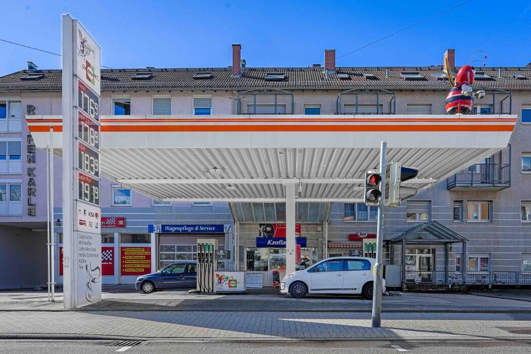 Bilder EFA/bft Tankstelle