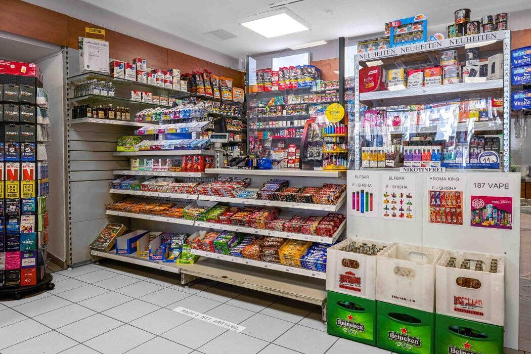 Bilder EFA/bft Tankstelle