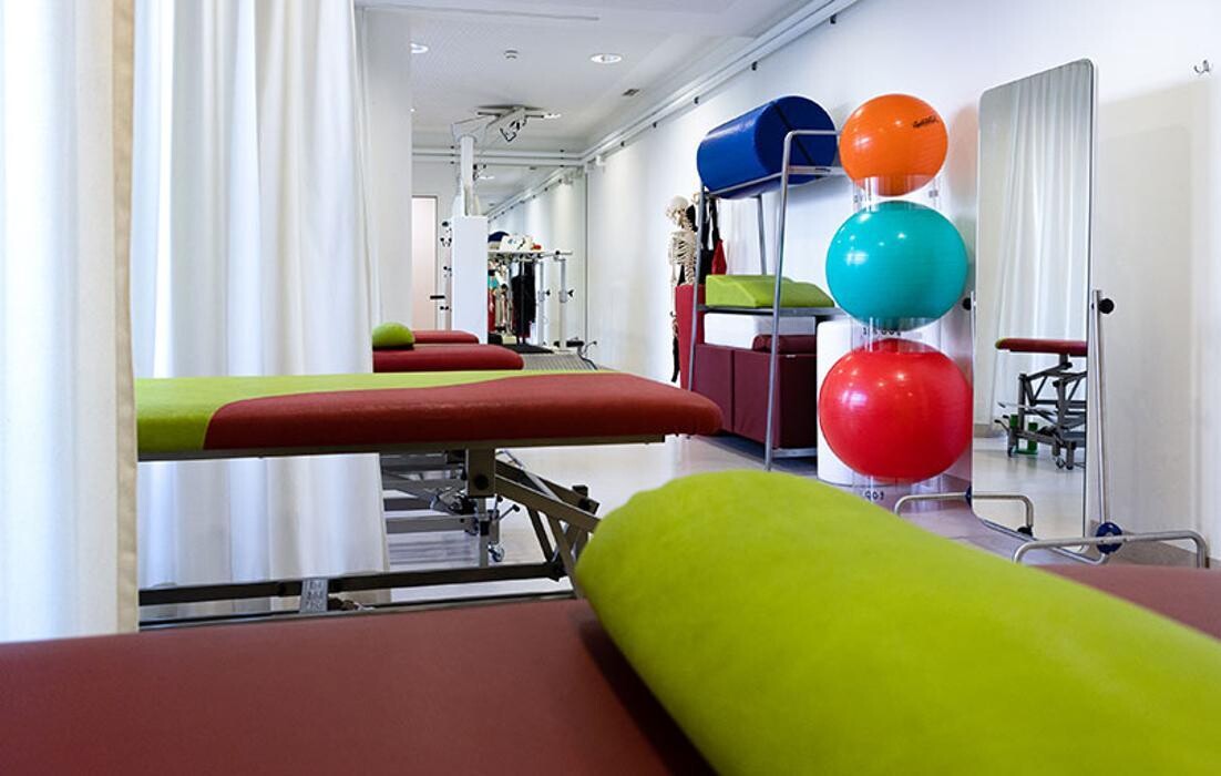 Bilder ZAR Tübingen am Universitätsklinikum Zentrum für ambulante Rehabilitation