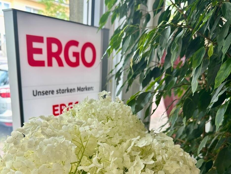 Bilder ERGO Versicherung Maria Weiß