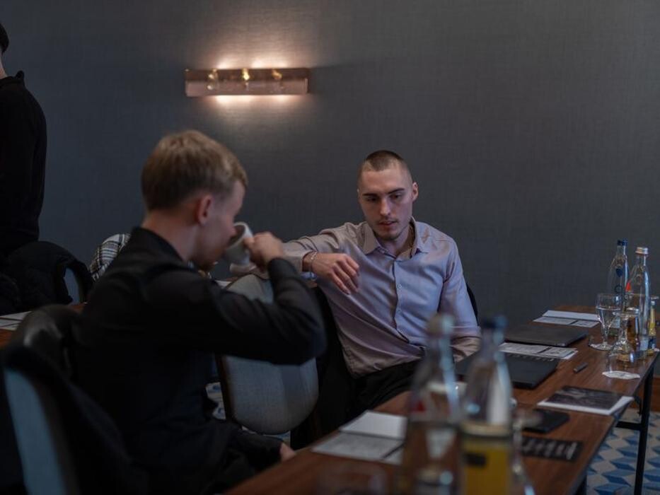 Bilder ERGO Versicherung Caelan Luca Can Schwenk