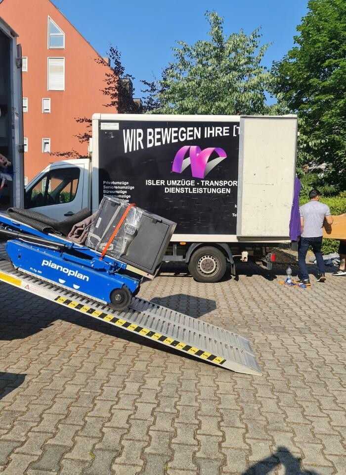Bilder ISLER Umzüge und Entrümpelungen