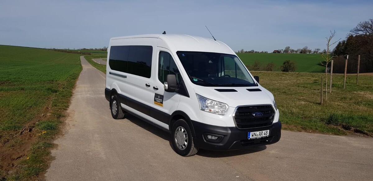 Bilder ARO Rent & Drive