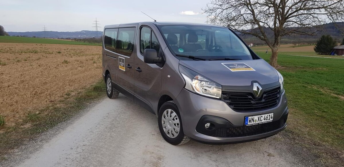 Bilder ARO Rent & Drive