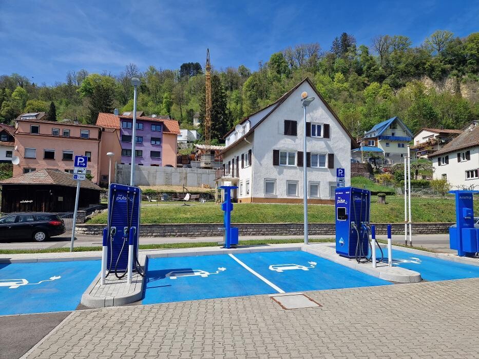 Bilder Aral pulse Ladestation