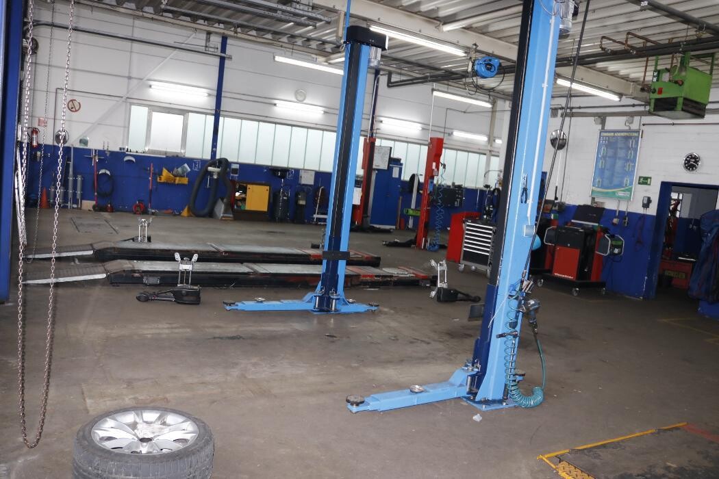 Bilder KFZ Technik Zentrum Lage - Partnerbetrieb von EUROMASTER